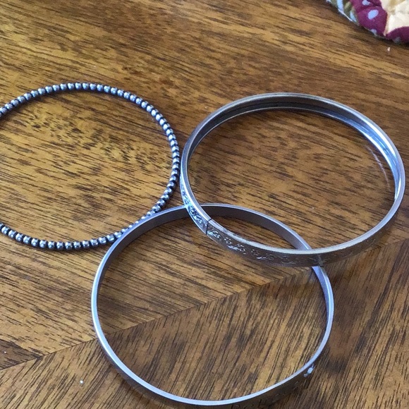 Bundle lot of bangle bracelets - Picture 5 of 7